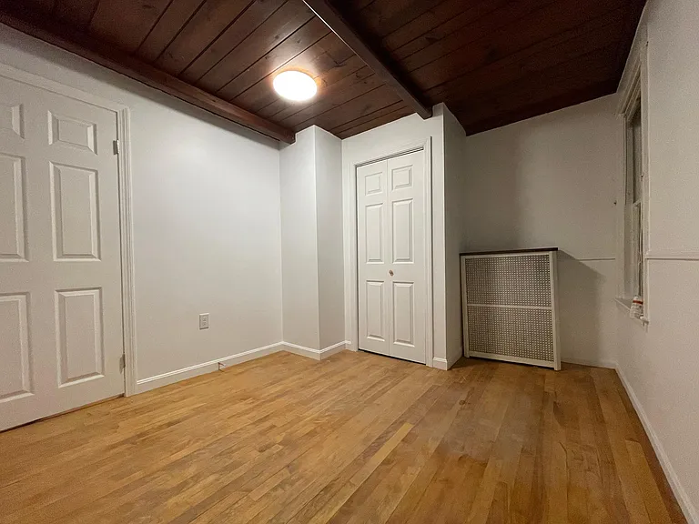 47 Maple St #1 — Photo 10