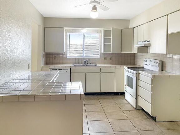 5th image of 51988 Avenida Martinez