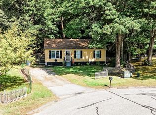 51 Courtney Ln, Killingly, CT 06241