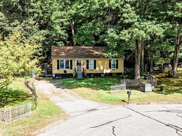 51 Courtney Lane, Killingly, CT 06241