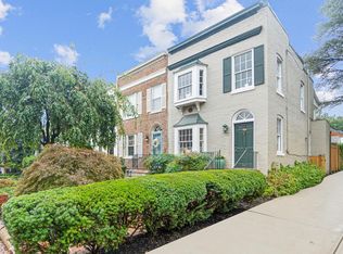 1696 32nd St NW, Washington, DC 20007