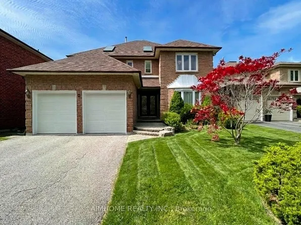 8 Cygnus Dr, Richmond Hill, ON L4C 8P2