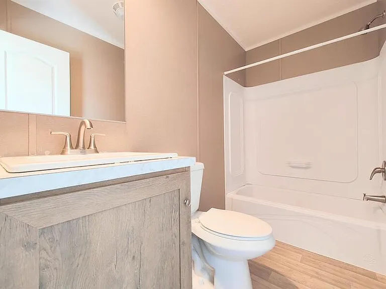 321 Dawn Ln — Photo 7