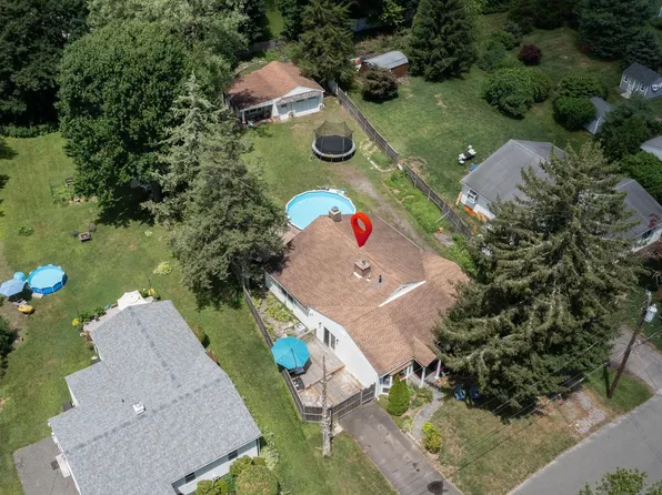 16 Cindy Lane, Bethel, CT 06801