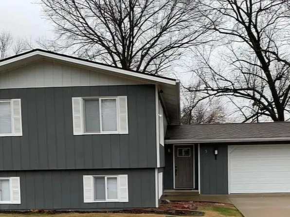 3 Sussex Pl, Ottumwa, IA 52501