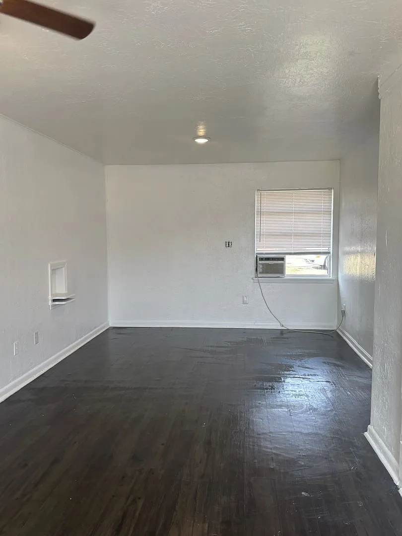 Cute 2-Bedrooms, 1-Bathroom Apartment For Rent In Sw Okc! — Photo 4