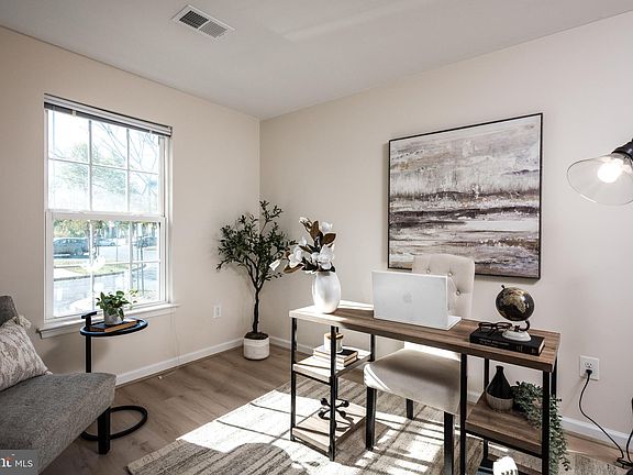 5th image of 22302 Honey Hill Ln