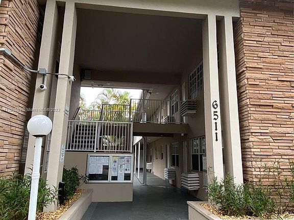2nd image of 6511 Santona St #C10
