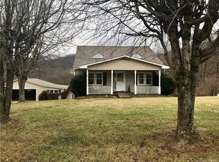 587 Old Us 19 23 Hwy, Candler, NC 28715