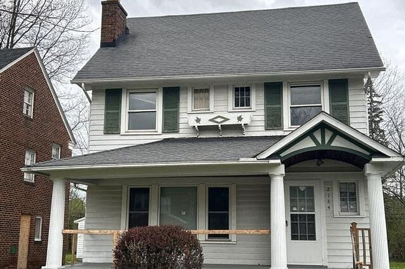 1st image of 2184 Cranston Rd