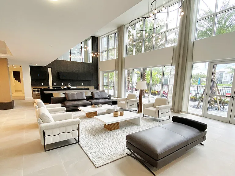 Legacy Gateway Apartments — Photo 16