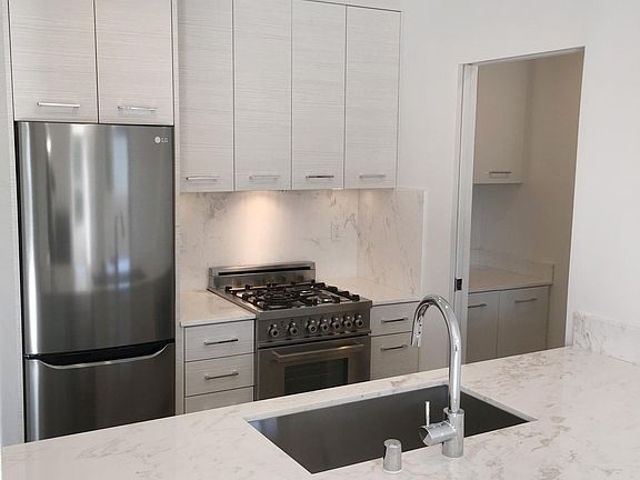 2nd image of 8600 Burton Way #Penthouse