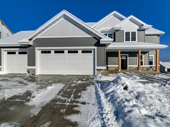 661 Ridge View Lane, Oregon, WI 53575