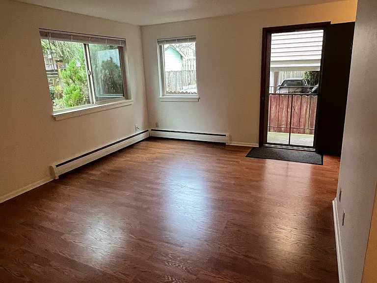412 N 45th St #102 — Photo 10