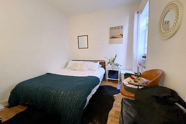 Rented by Douglas Elliman | media 9