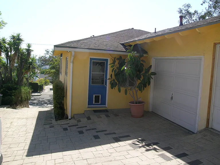 616 Chiquita Rd — Photo 15