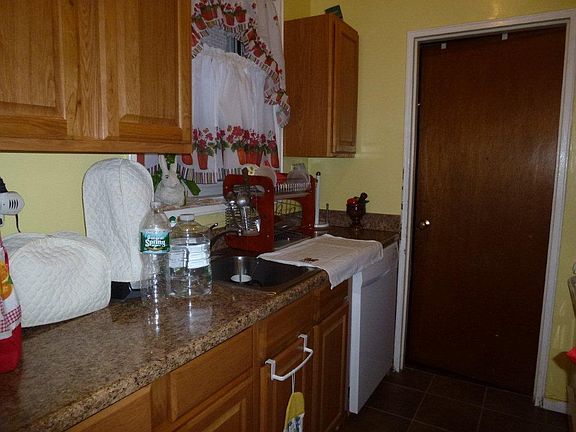 4th image of 2331 Ocean Ave APT 3A