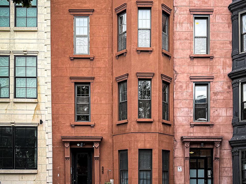 1st image of 535 Throop Ave APT 1