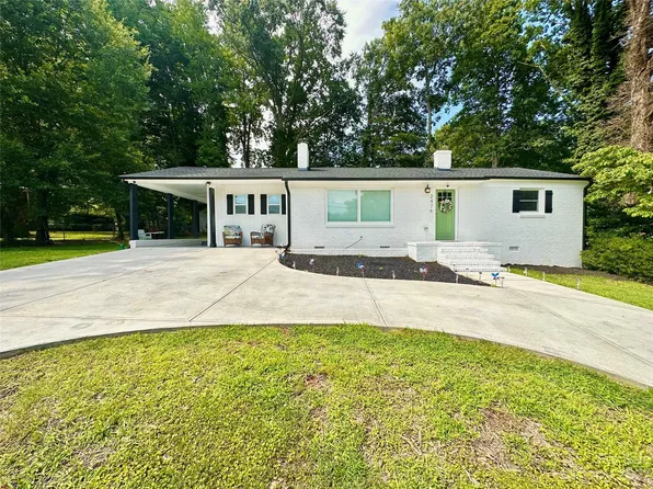 2476 Acapulco Dr, Gastonia, NC 28054