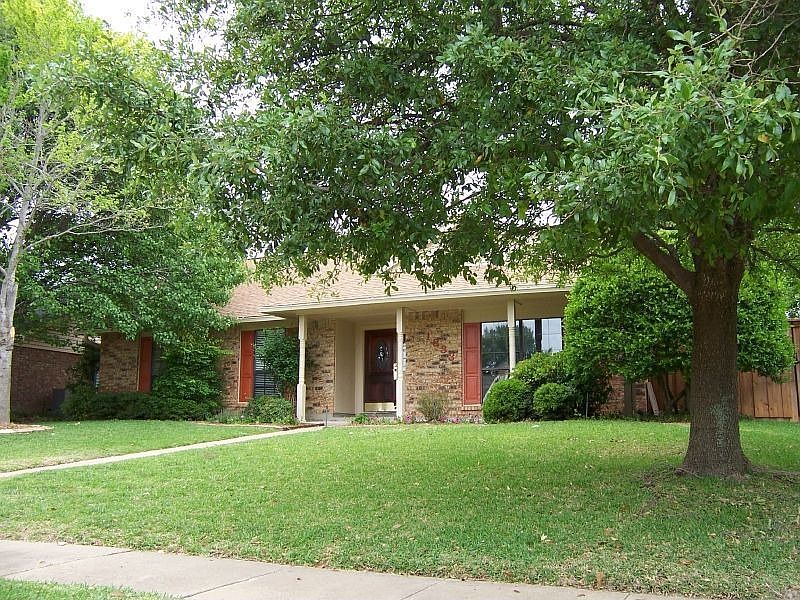 1st image of 1333 Jabbet Dr