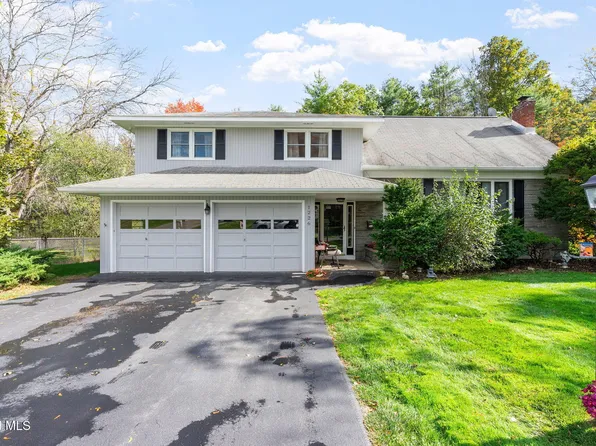 1226 Hempstead Road, Schenectady, NY 12309