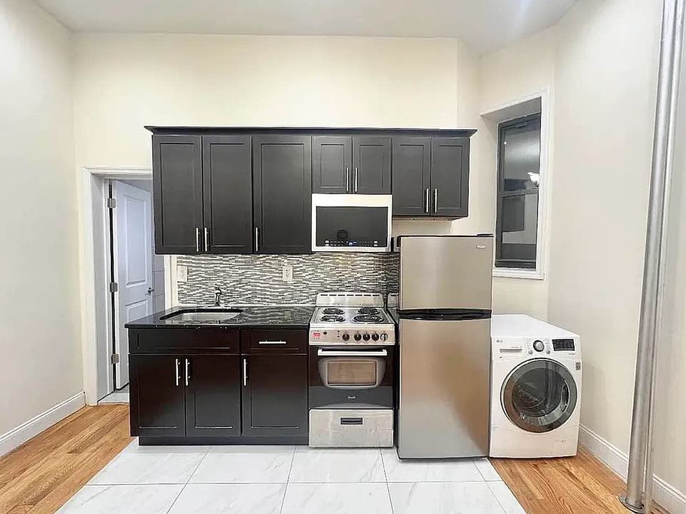2nd image of 30 Rogers Ave APT 3B