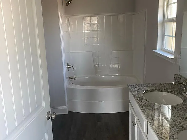 121 Sorrelweed Dr — Photo 23