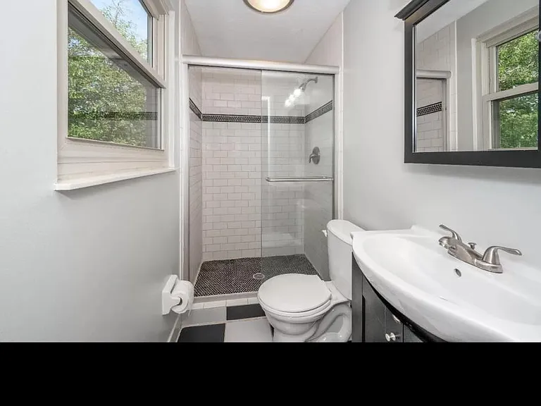 3769 Wood Trail Dr — Photo 12