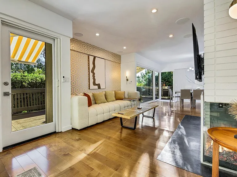 5246 Gould Ave — Photo 27