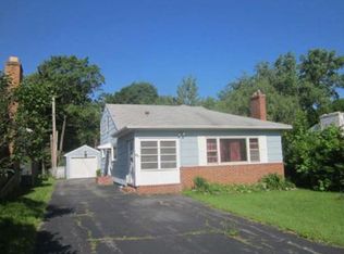 85 Pardee Rd, Rochester, NY 14609