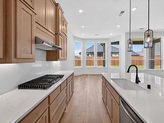 4th image of 2818 Cedar Rdg