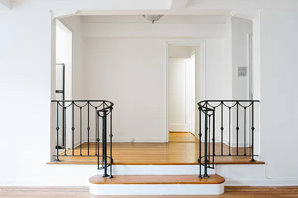 Rented by Douglas Elliman | media 20