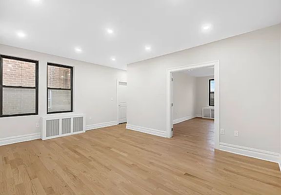 4th image of 109-20 Queens Blvd APT 6G