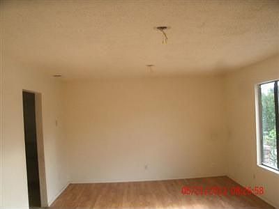 4th image of 2925 N Jackson Ave