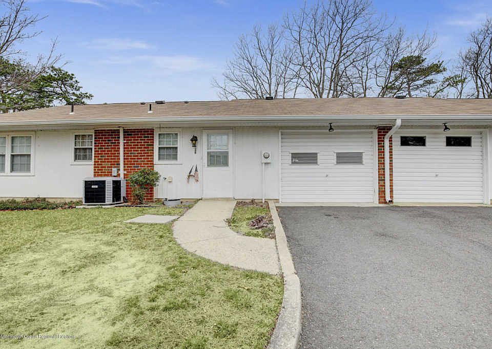 1st image of 1133B Argyll Cir