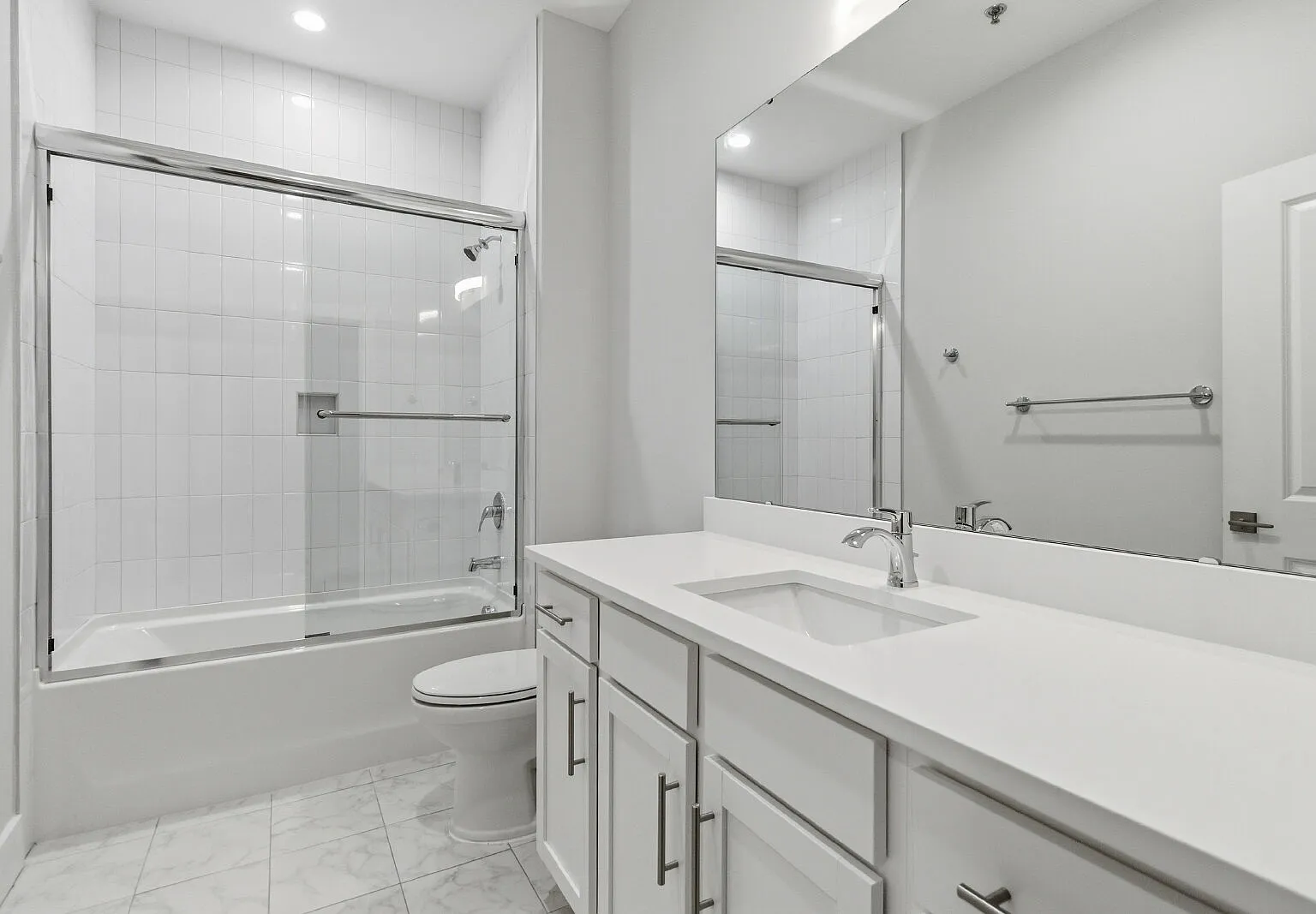 1 bed, 1.0 bath, 543 sqft, $1,350 — Photo 1