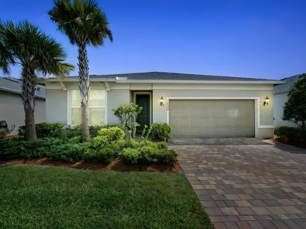 10500 SW Red Maple Way, Port St Lucie, FL 34987