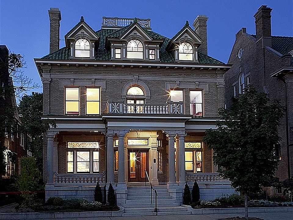 1st image of 2710 Monument Ave