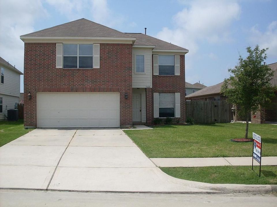 1st image of 5626 Cinnamon Lake Dr