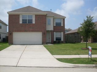 5626 Cinnamon Lake Dr, Baytown, TX 77521