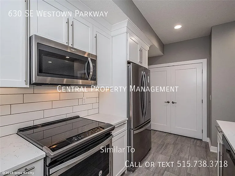 630 SE Westown Pkwy — Photo 9