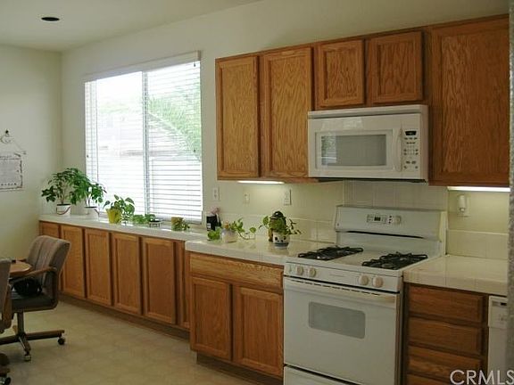 3rd image of 4815 Salem Cir