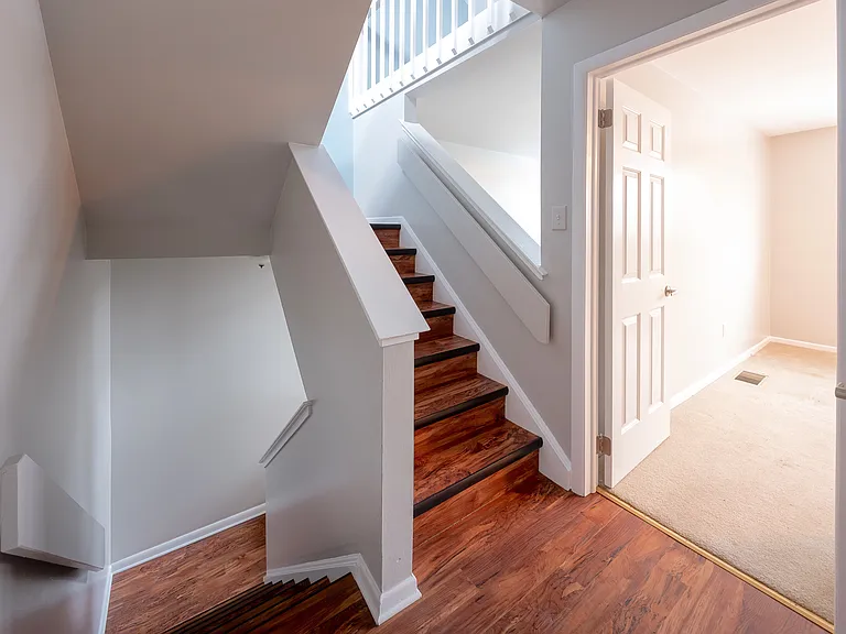 7 Ingham Way — Photo 13