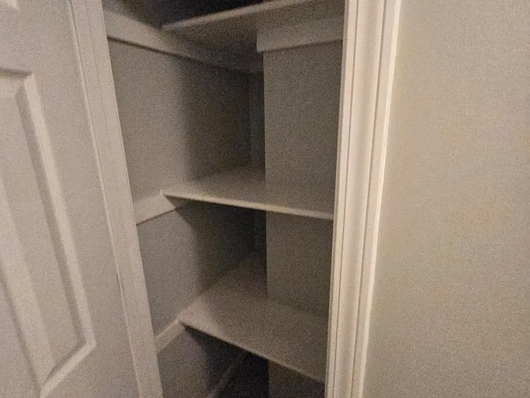 140 Amanda Ln — Photo 16
