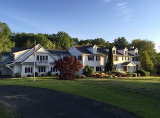 10607 Creamcup Ln, Great Falls, VA 22066