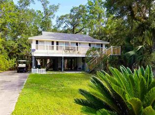 15 Hobbs Way, Saint Marks, FL 32355