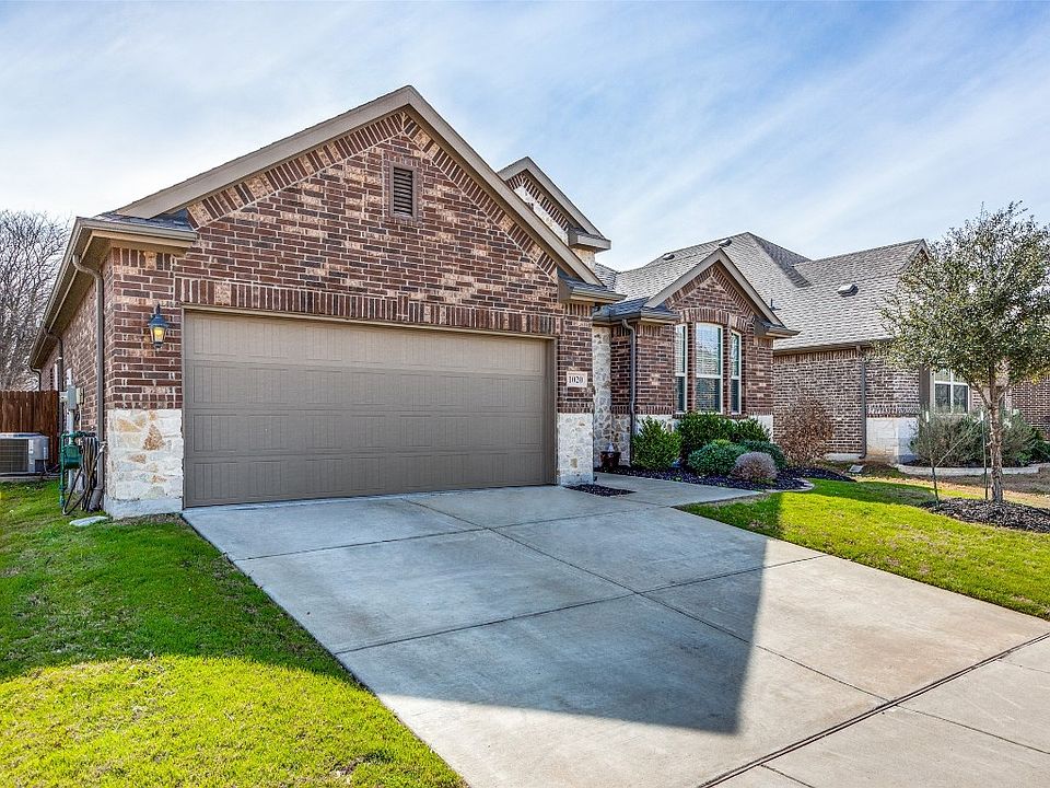 1st image of 1020 Lake Sierra Way