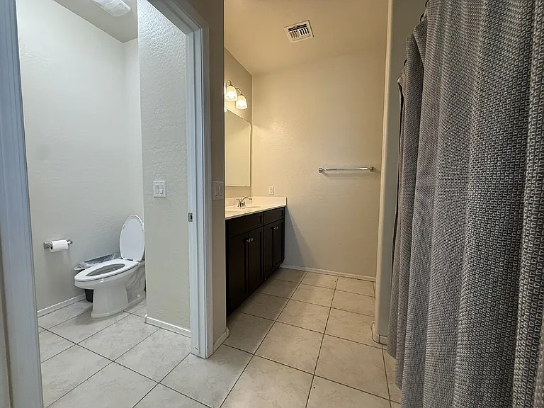 30187 W Avalon Dr — Photo 32