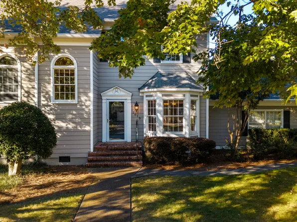 2019 Clearfield Ln, Chattanooga, TN 37405