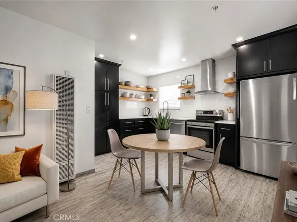 554 W 93rd St, Los Angeles, CA 90044